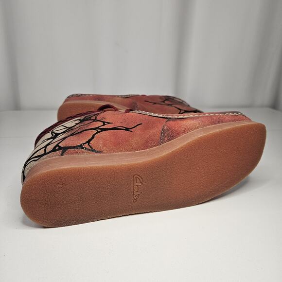 Men's Clarks Wallabee Evo Stranger Things Dark Sand Hell Fire Club Mens 8.5 NWOB - Picture 8 of 11